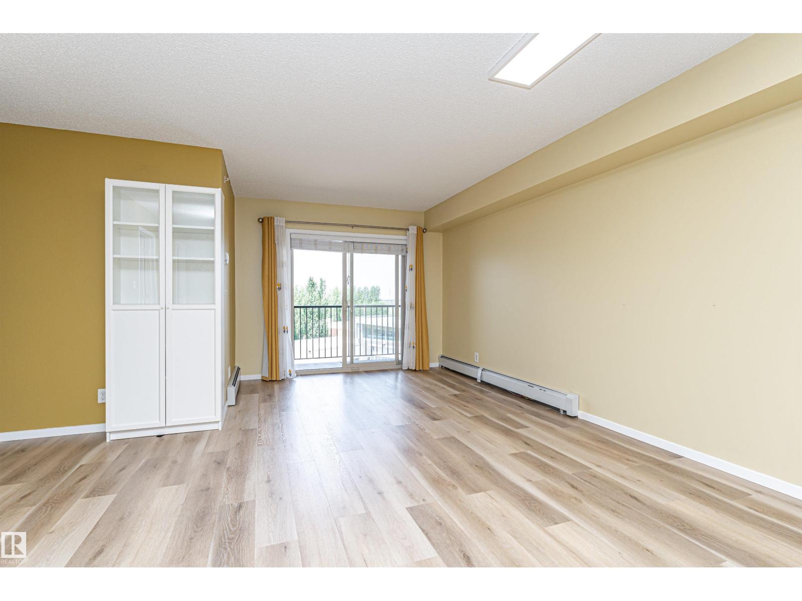 #404 12045 22 AV SW — photo 13