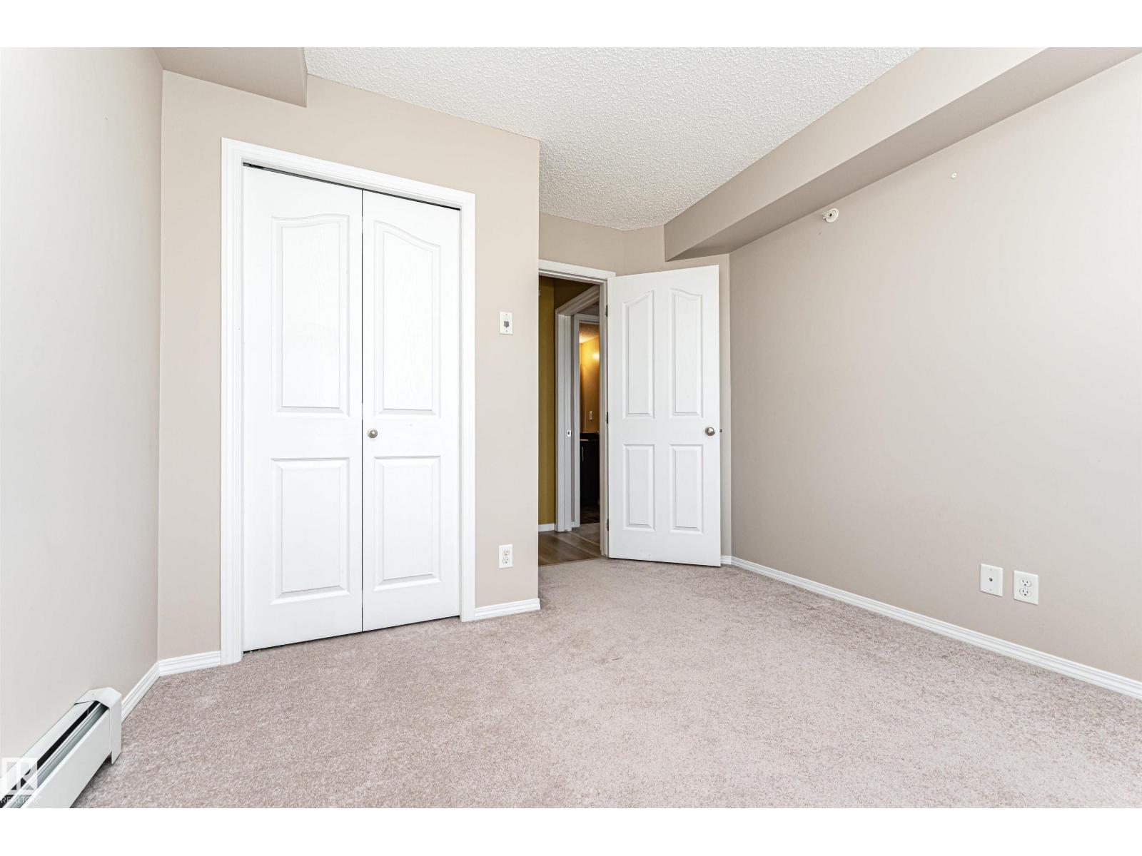 #404 12045 22 AV SW — photo 23
