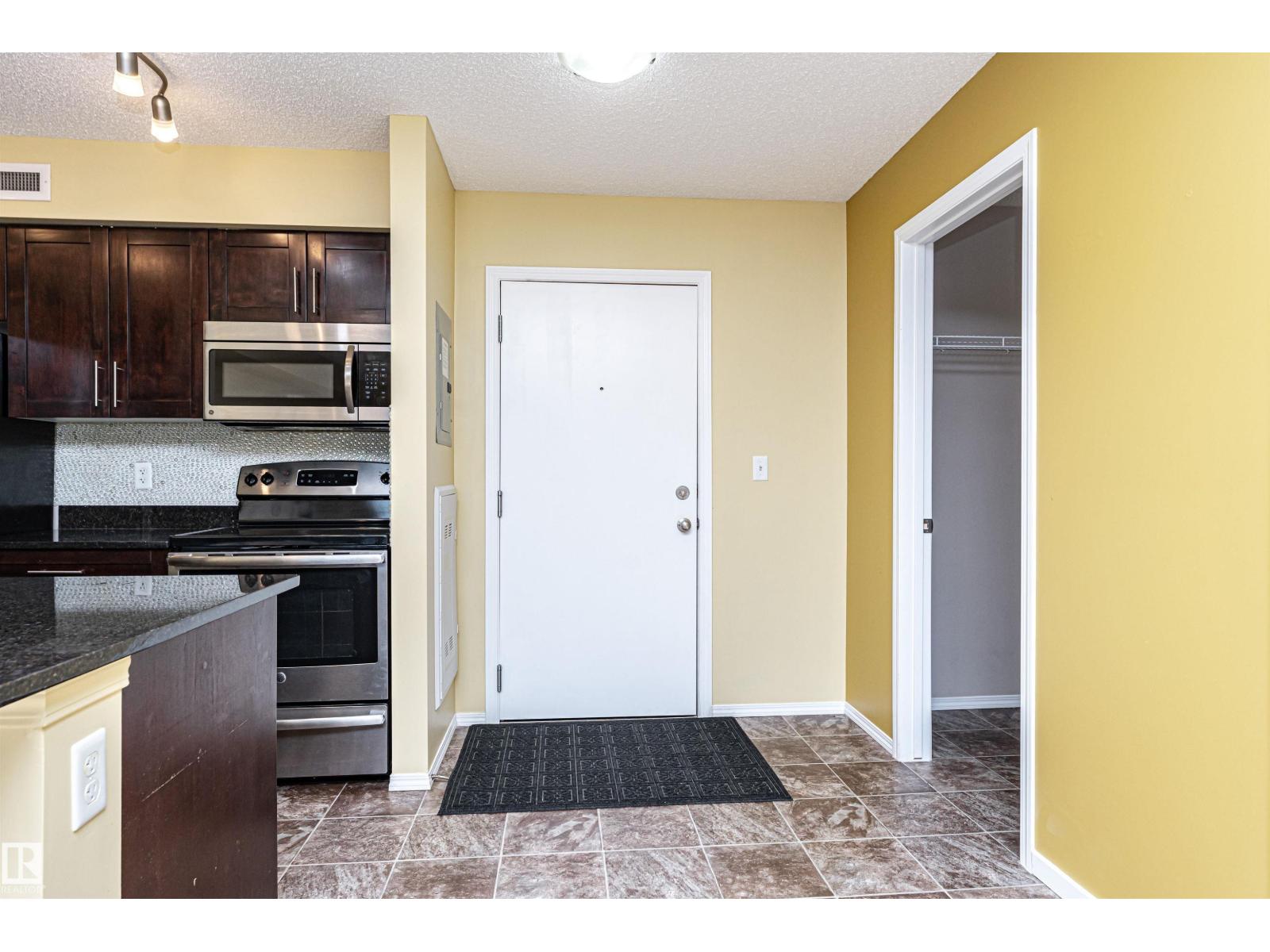 #404 12045 22 AV SW - photo 5