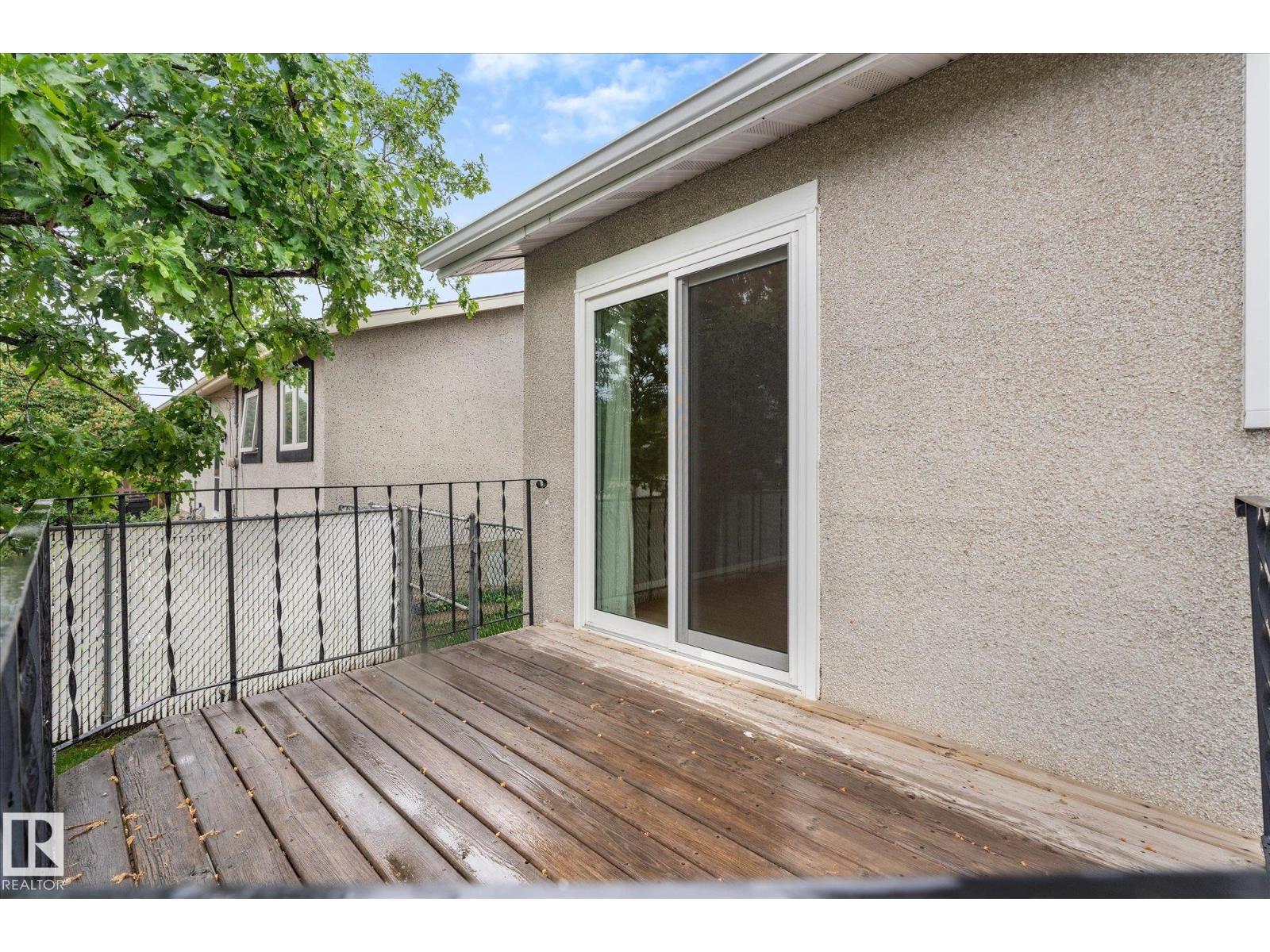 5927 138 AV NW — photo 33