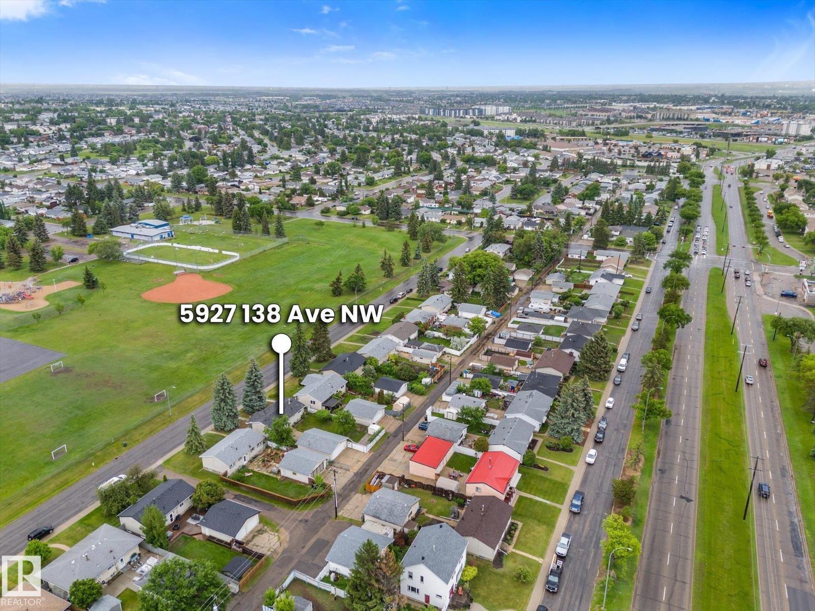 5927 138 AV NW — photo 54