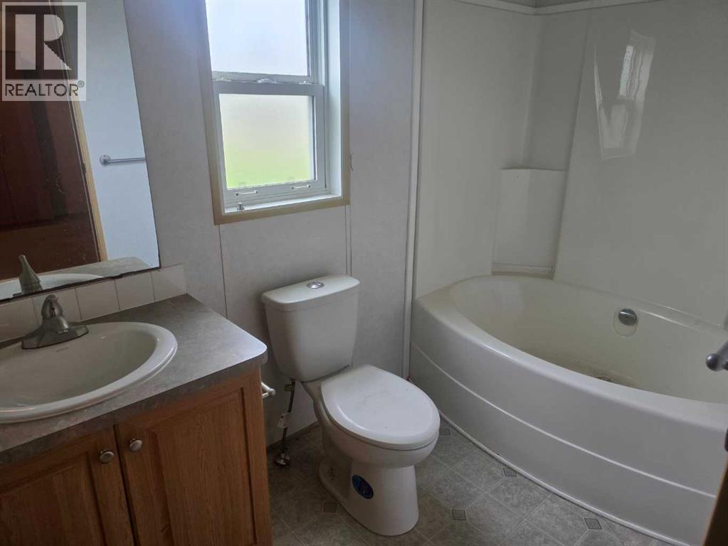 302, 72133 Range Road 11 — photo 11