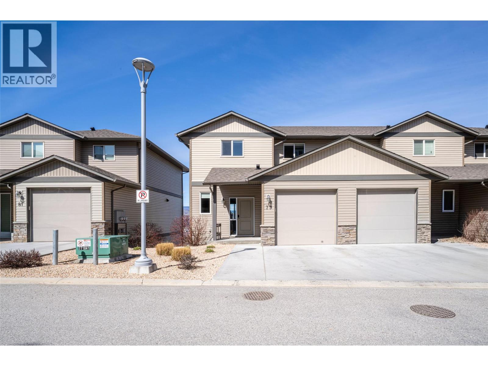 #79 933 Mt Robson Place - 1