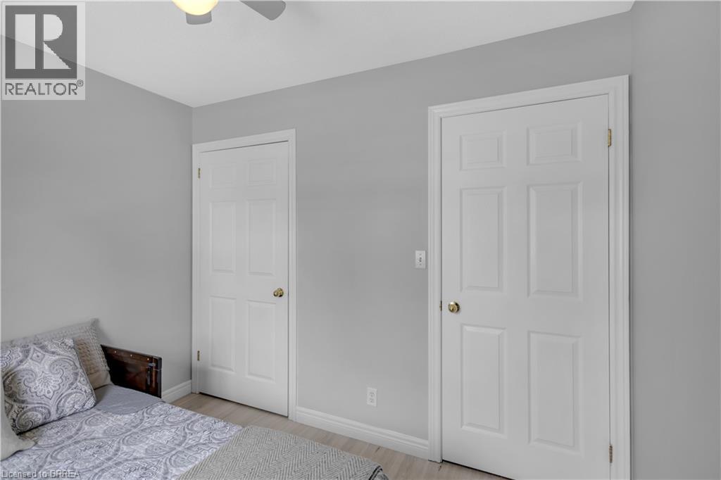 5 WALPOLE Drive - 18