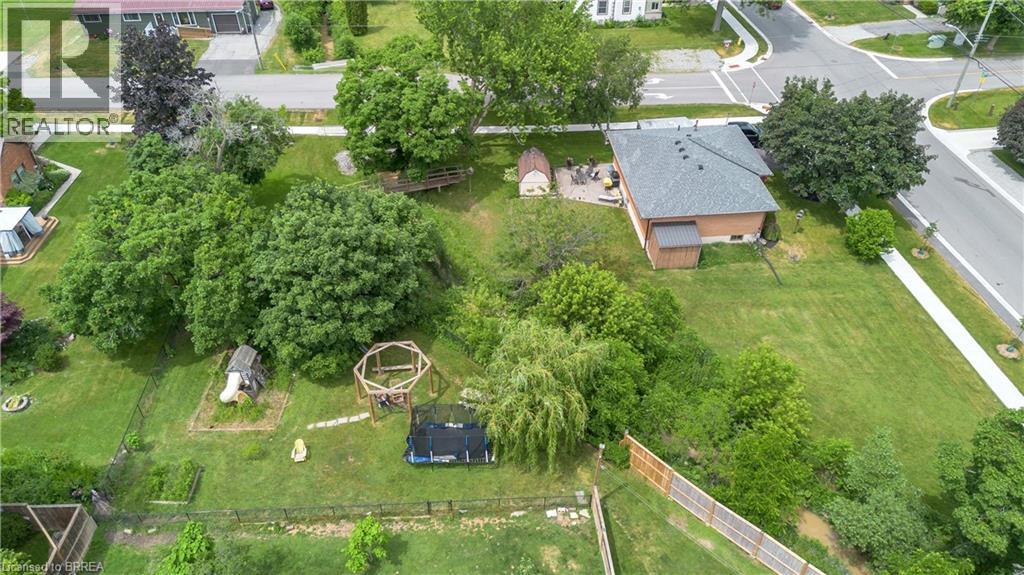 5 WALPOLE Drive - 45