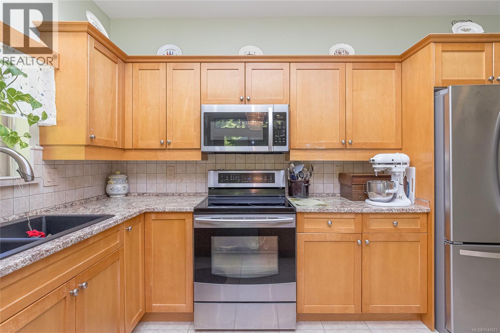 902 Lakes Blvd - 19