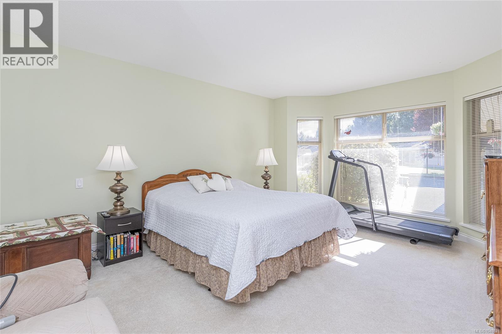 902 Lakes Blvd - 23