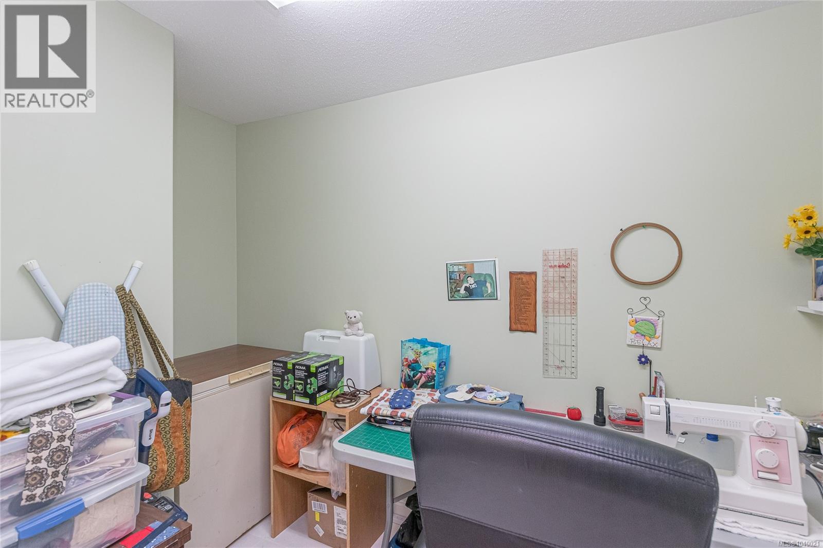 902 Lakes Blvd - 30