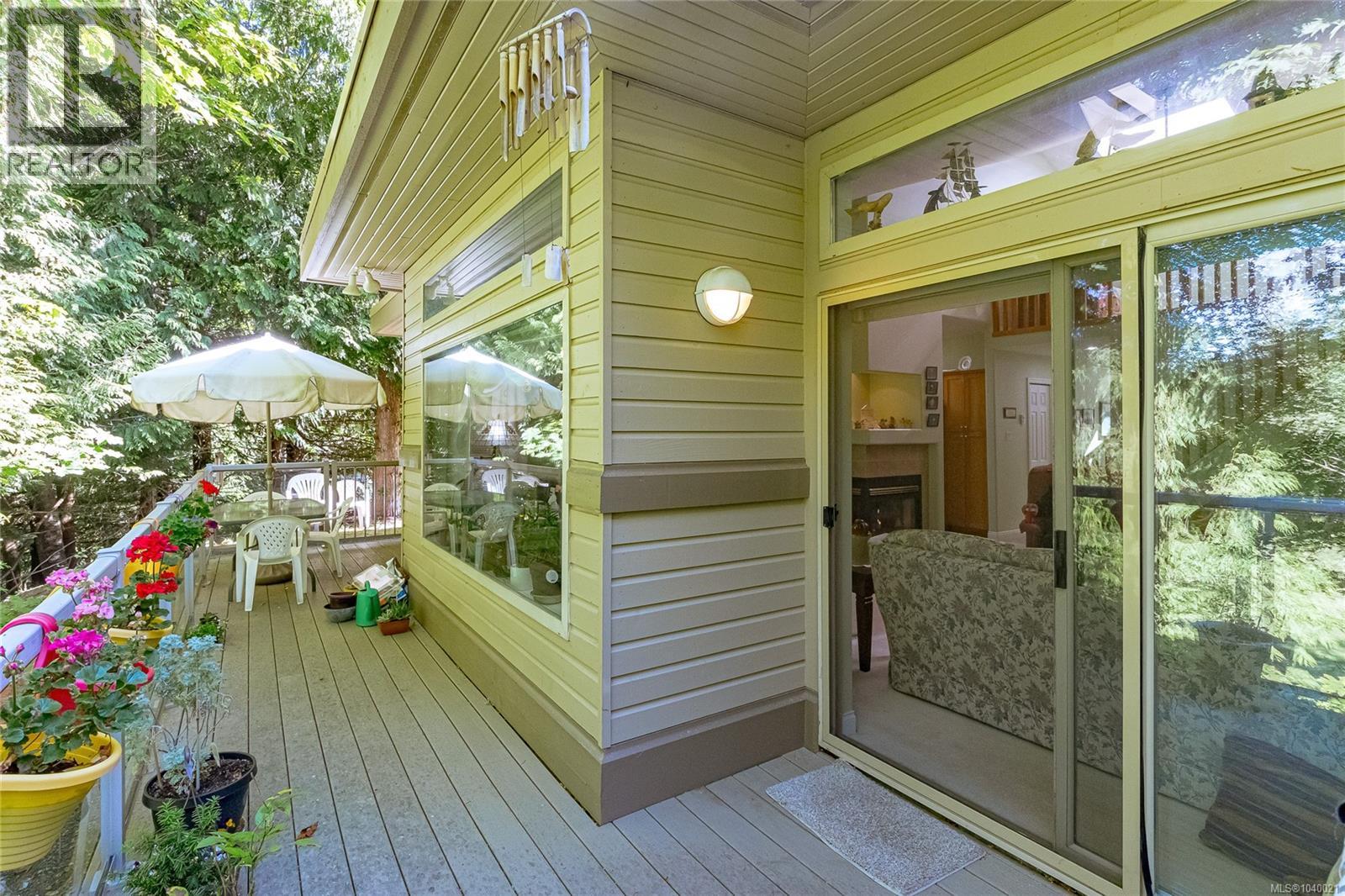 902 Lakes Blvd - 31