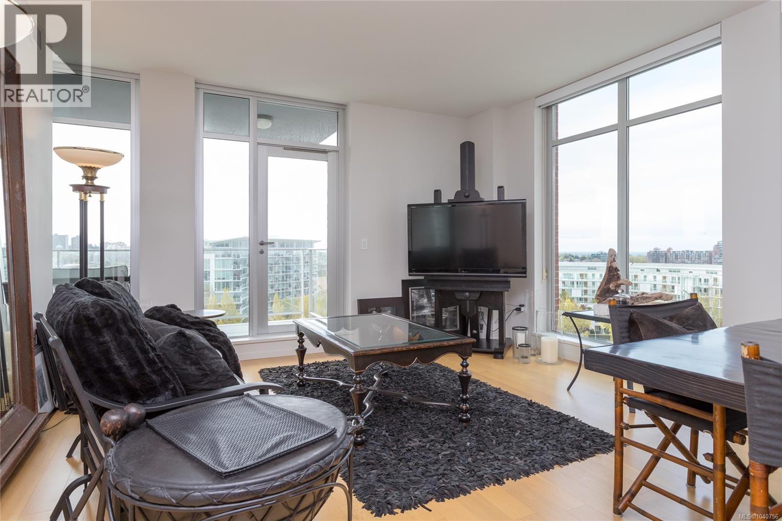 510 100 Saghalie Road, Victoria