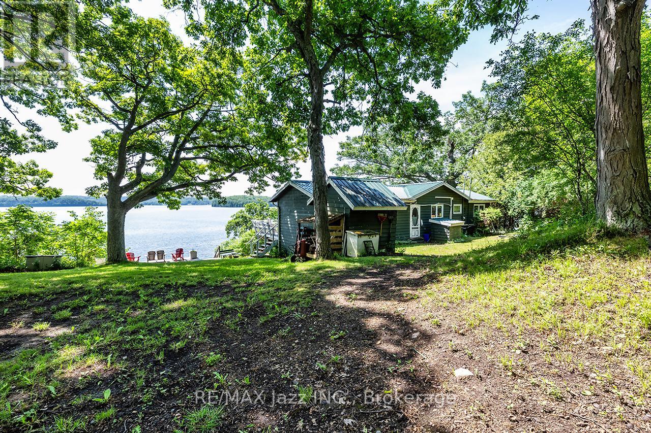 82 COW ISLAND - 23