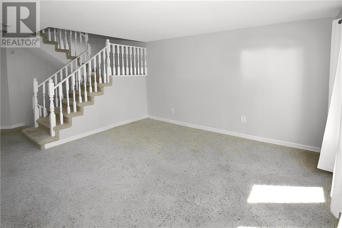 103 Lady Ashley Crt - 11
