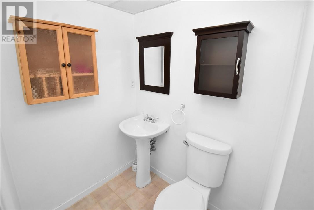 103 Lady Ashley Crt - 29