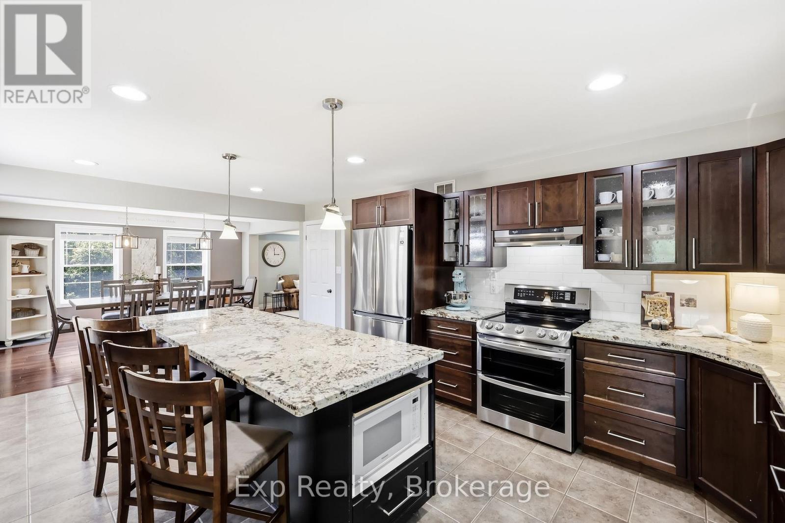 897 DINGMAN ROAD - 16