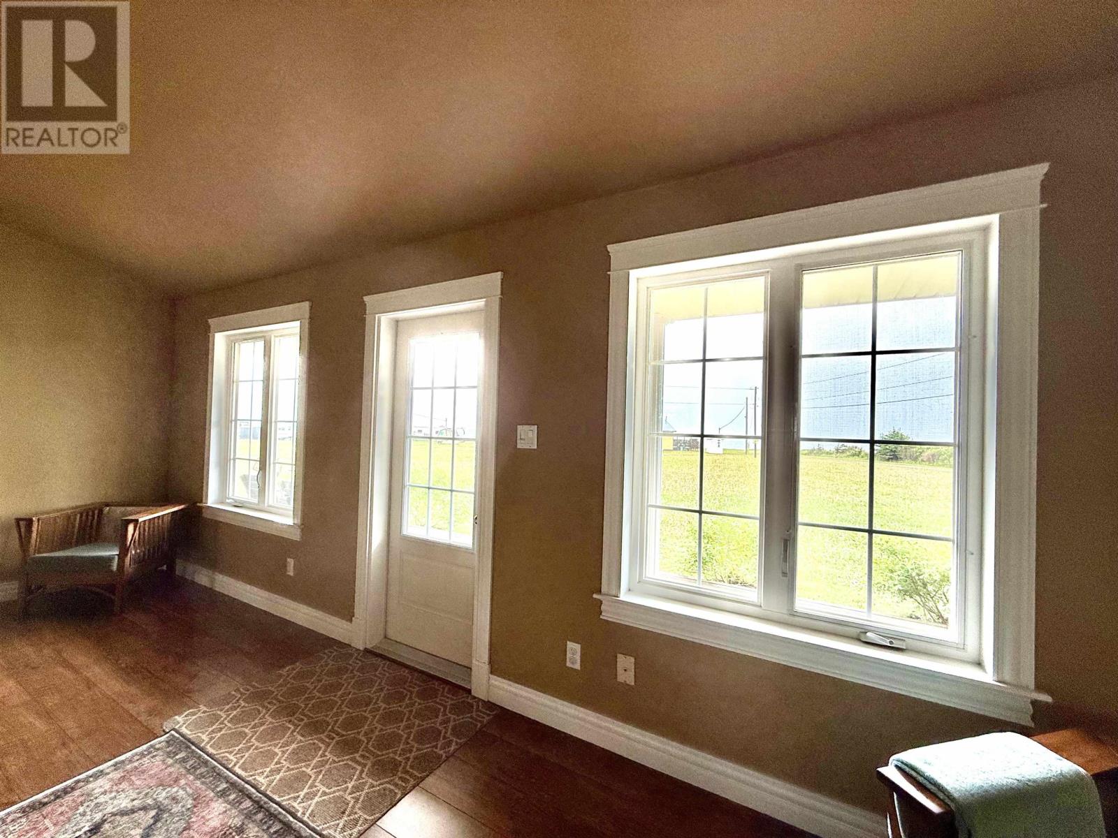 113 AYLWARD Way - 10