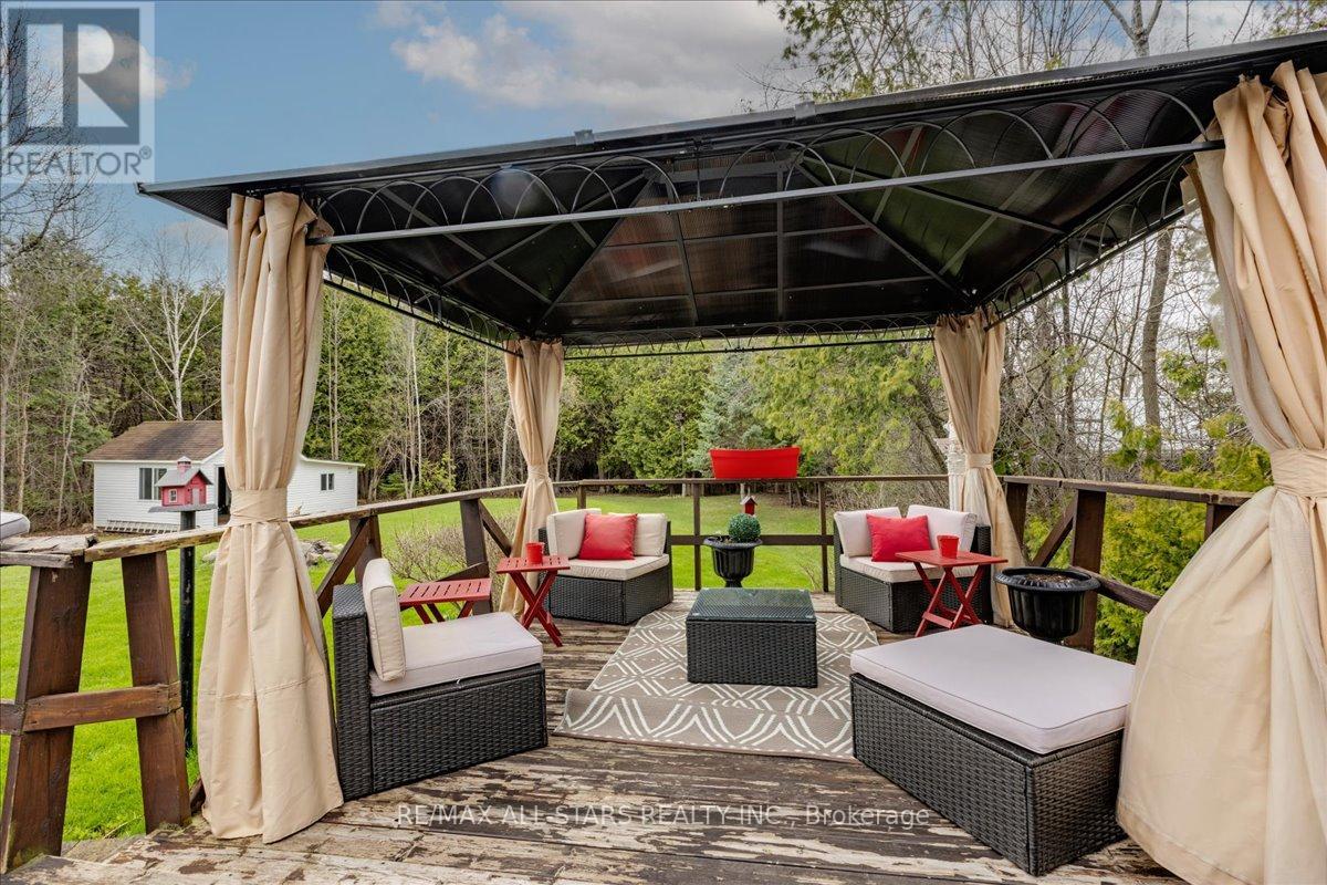 26576 PARK ROAD - 40