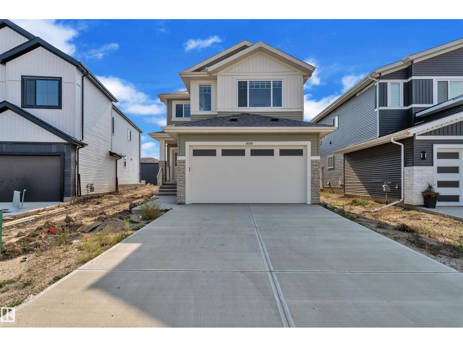 6008 19 ST NE - 4