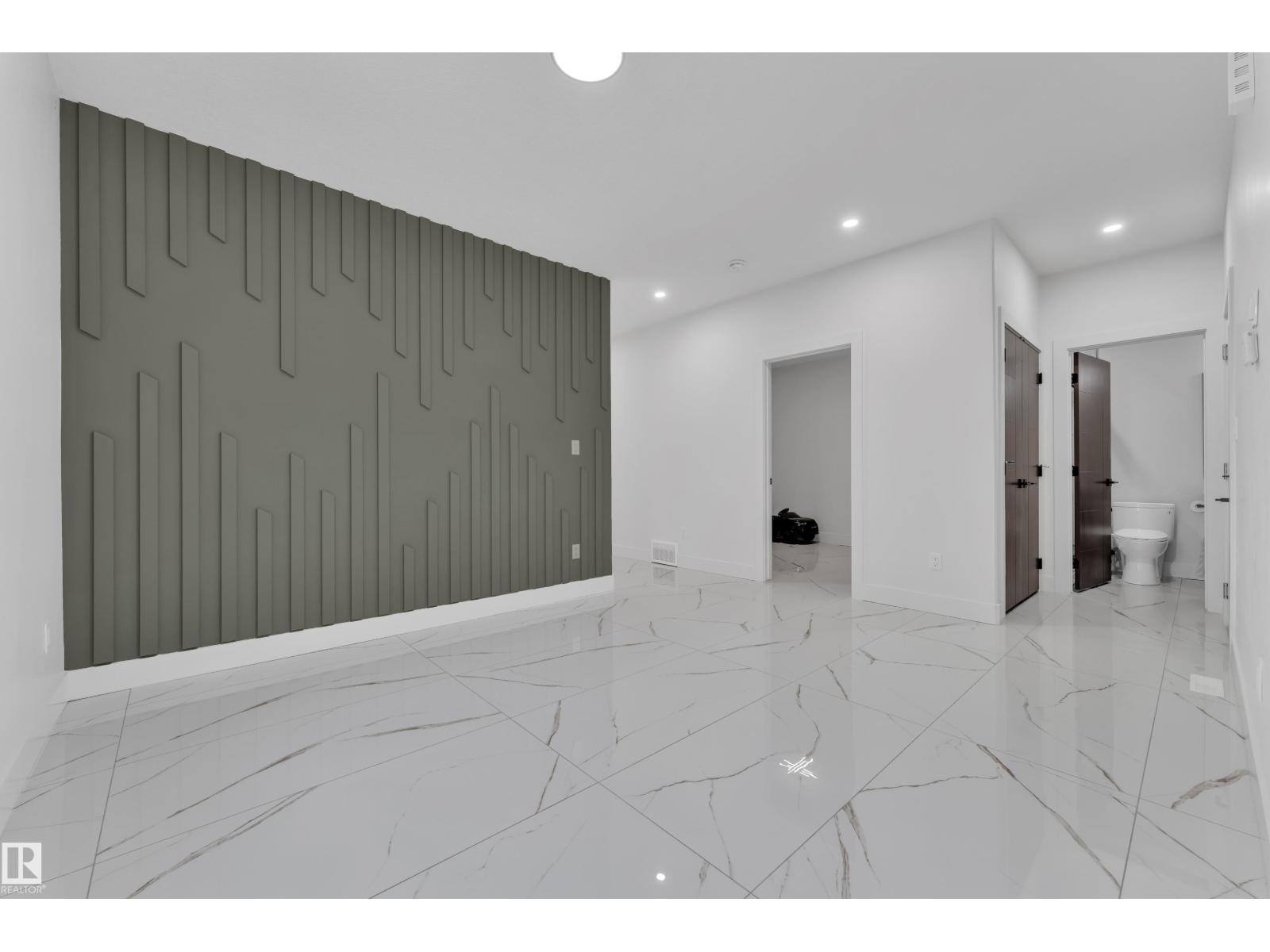 6008 19 ST NE - 9