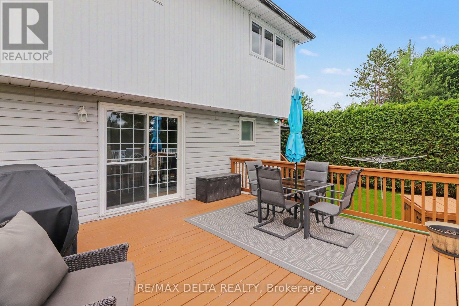 3711 MARCIL ROAD - 39
