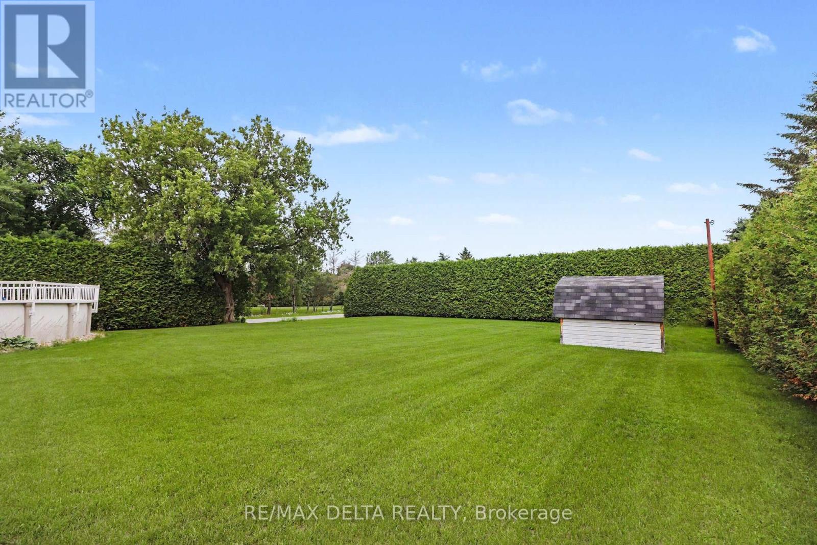 3711 MARCIL ROAD - 41