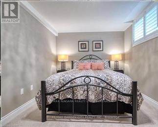 404 WRIGHT CRESCENT - 21