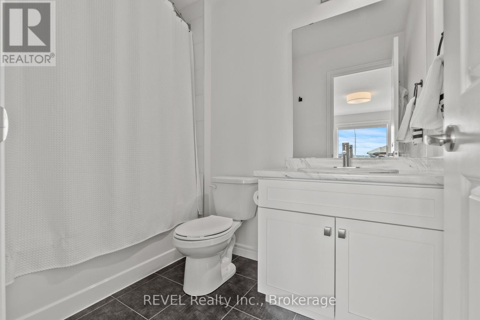 3954 CROWN STREET - 17