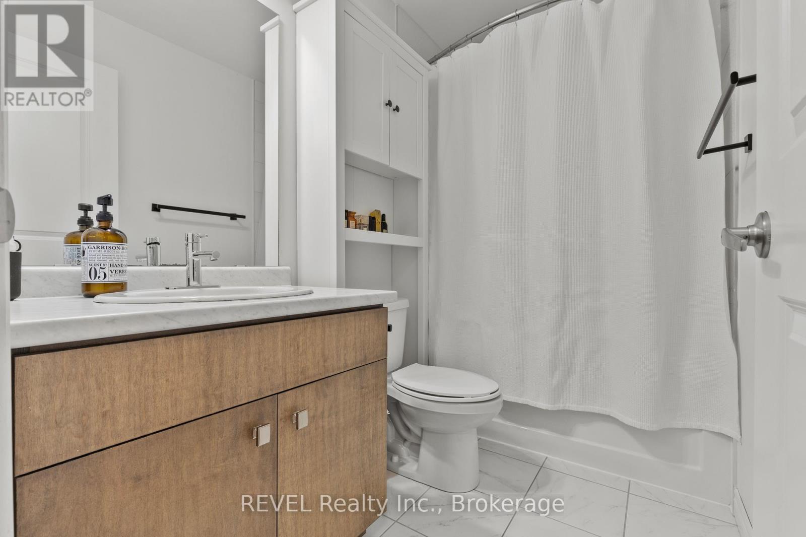 3954 CROWN STREET - 22