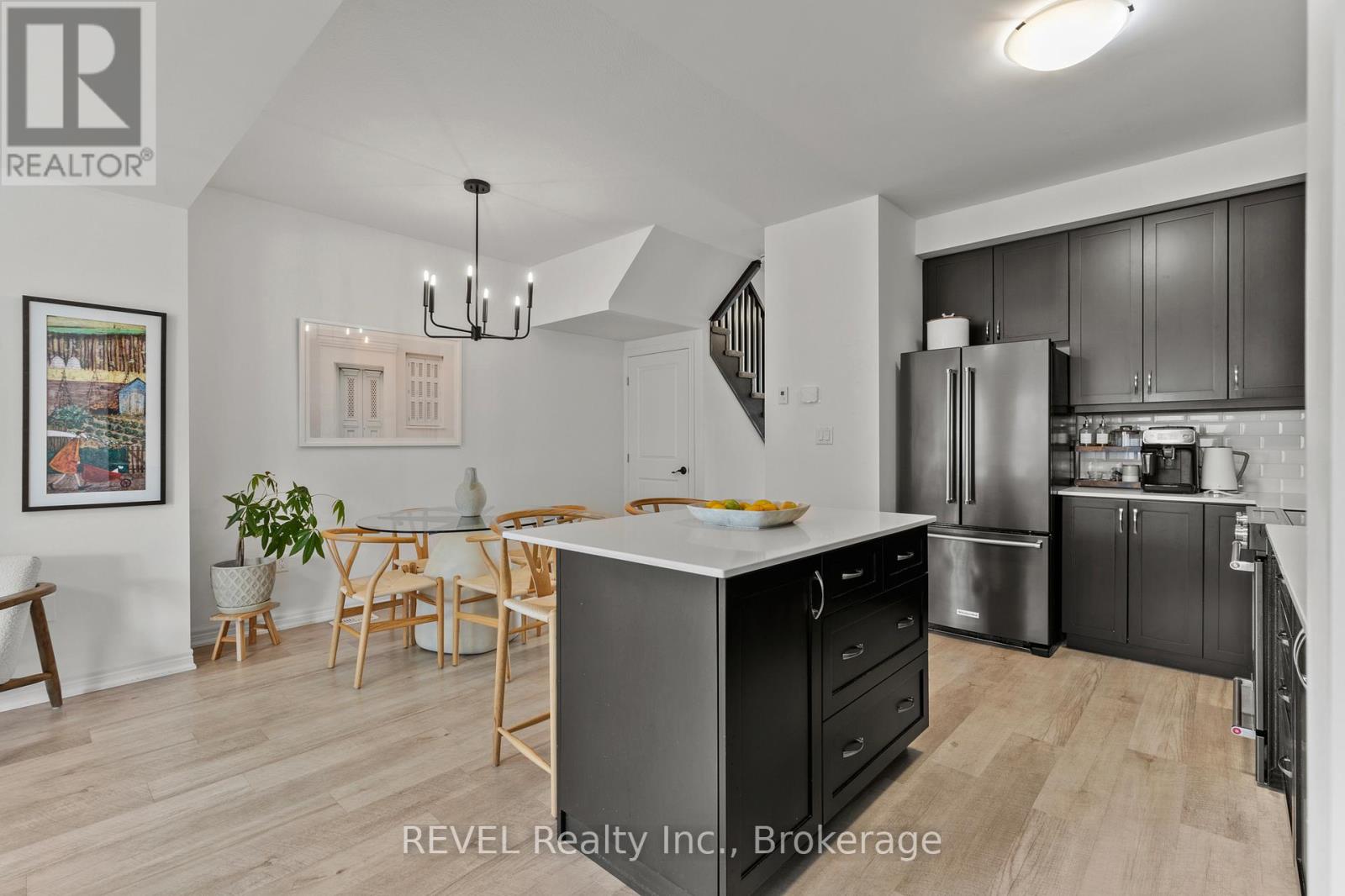 3954 CROWN STREET - 7