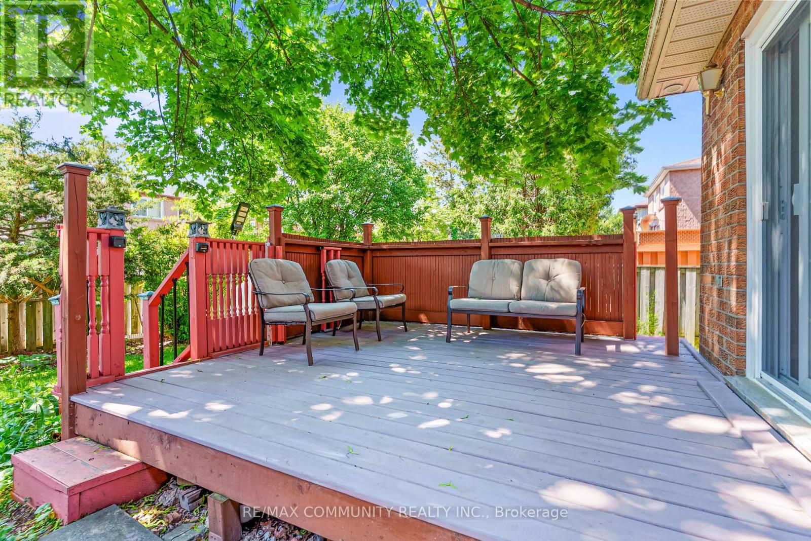 80 BROCKMAN CRESCENT - 27