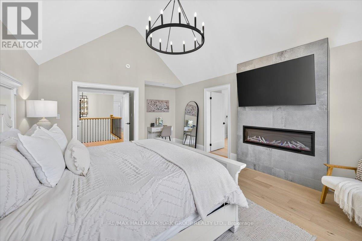 668 FLORENCE ROAD - 28