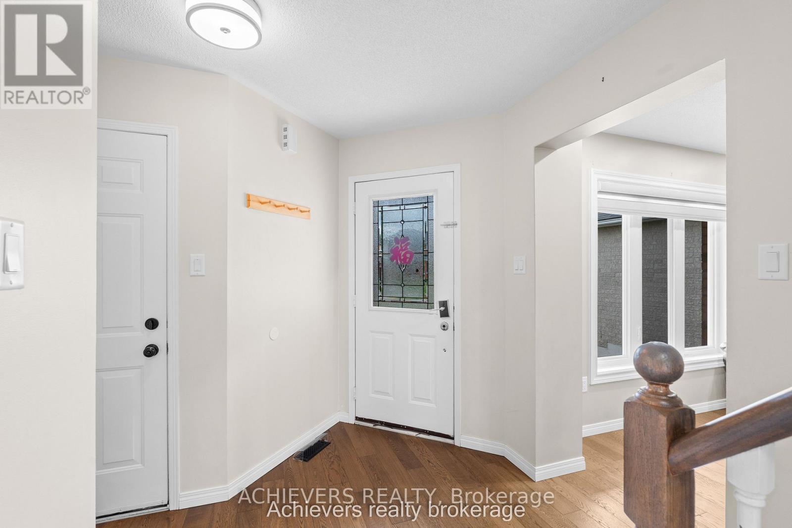 66 LEGGOTT AVENUE - 16
