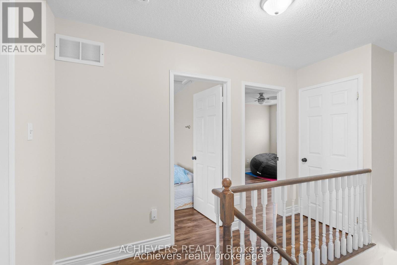 66 LEGGOTT AVENUE - 17