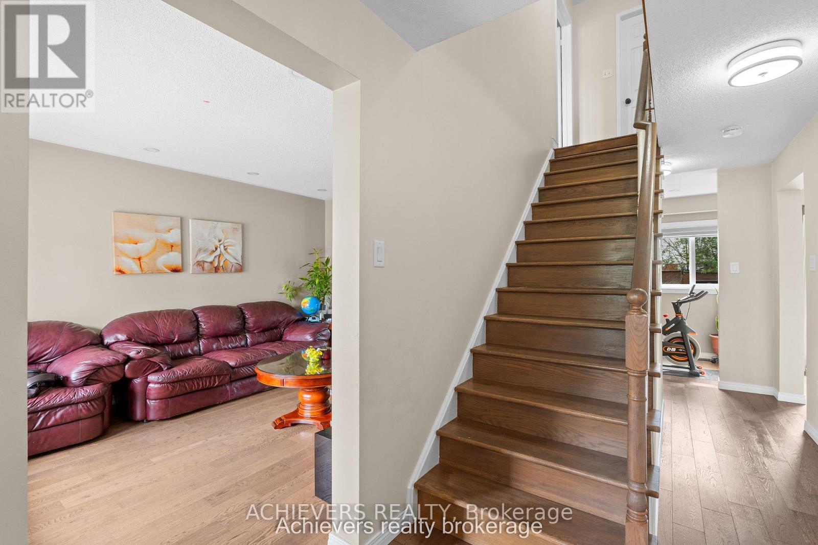 66 LEGGOTT AVENUE - 28