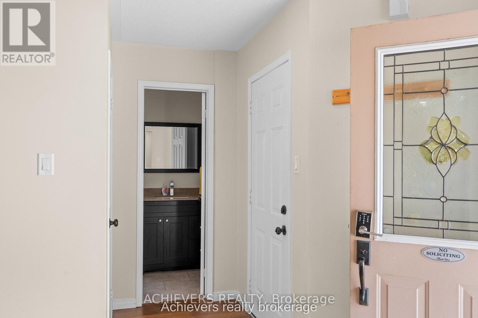 66 LEGGOTT AVENUE - 3