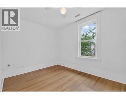 4pc Bathroom - 112-114 Bonaccord Street, Moncton, NB E1C5L2 Photo 8