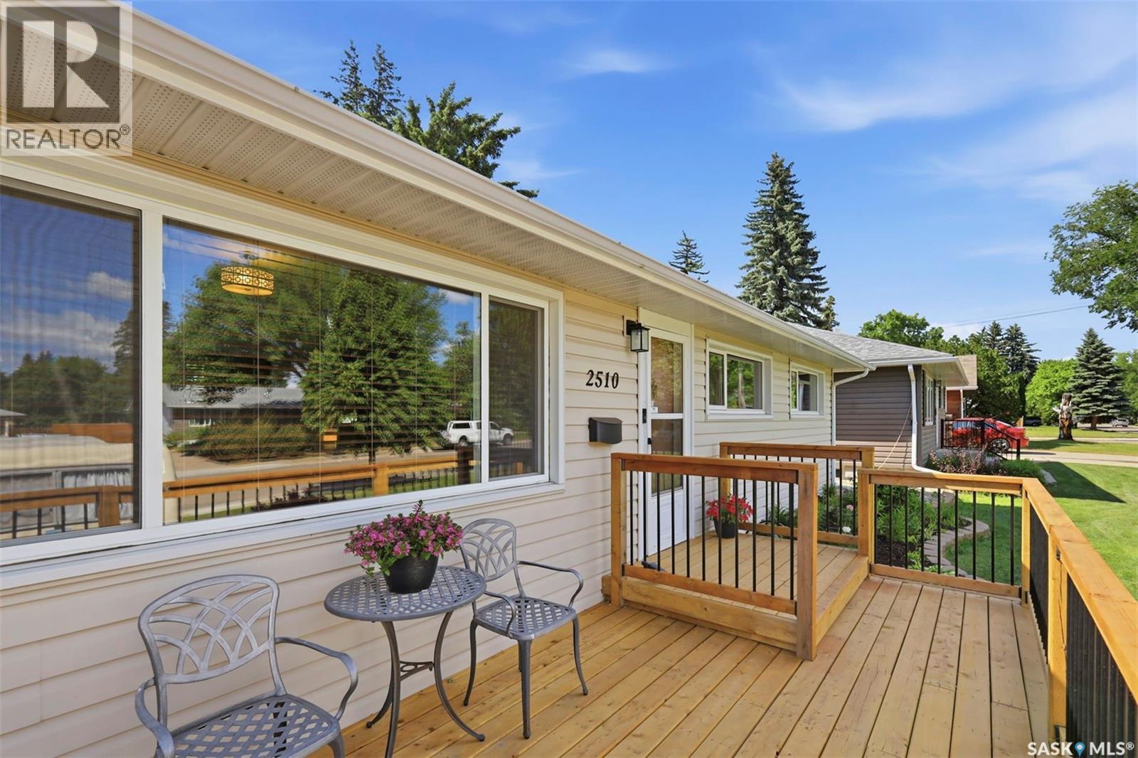 2510 Lansdowne AVENUE - photo 4