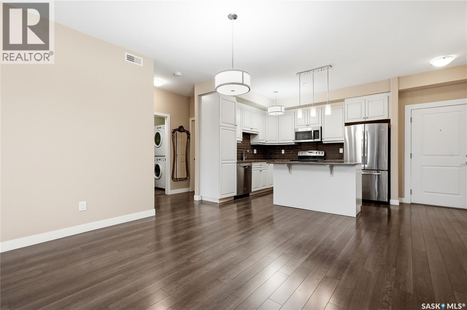 110 1035 Moss AVENUE — photo 16