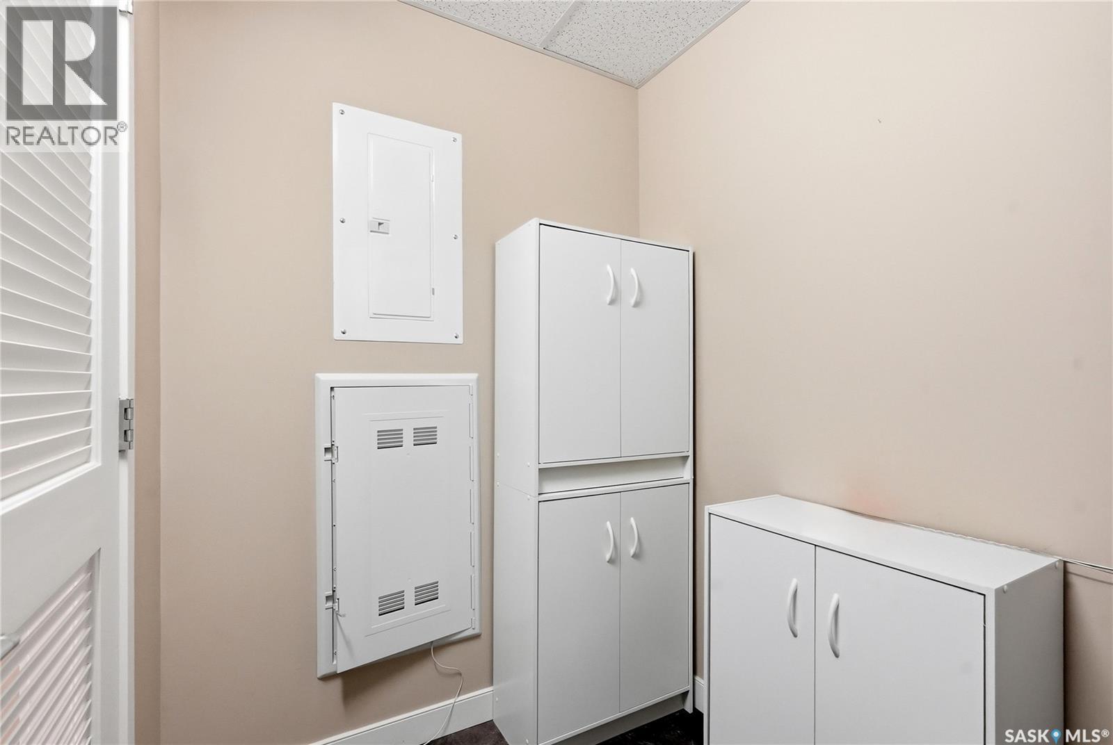 110 1035 Moss AVENUE — photo 29