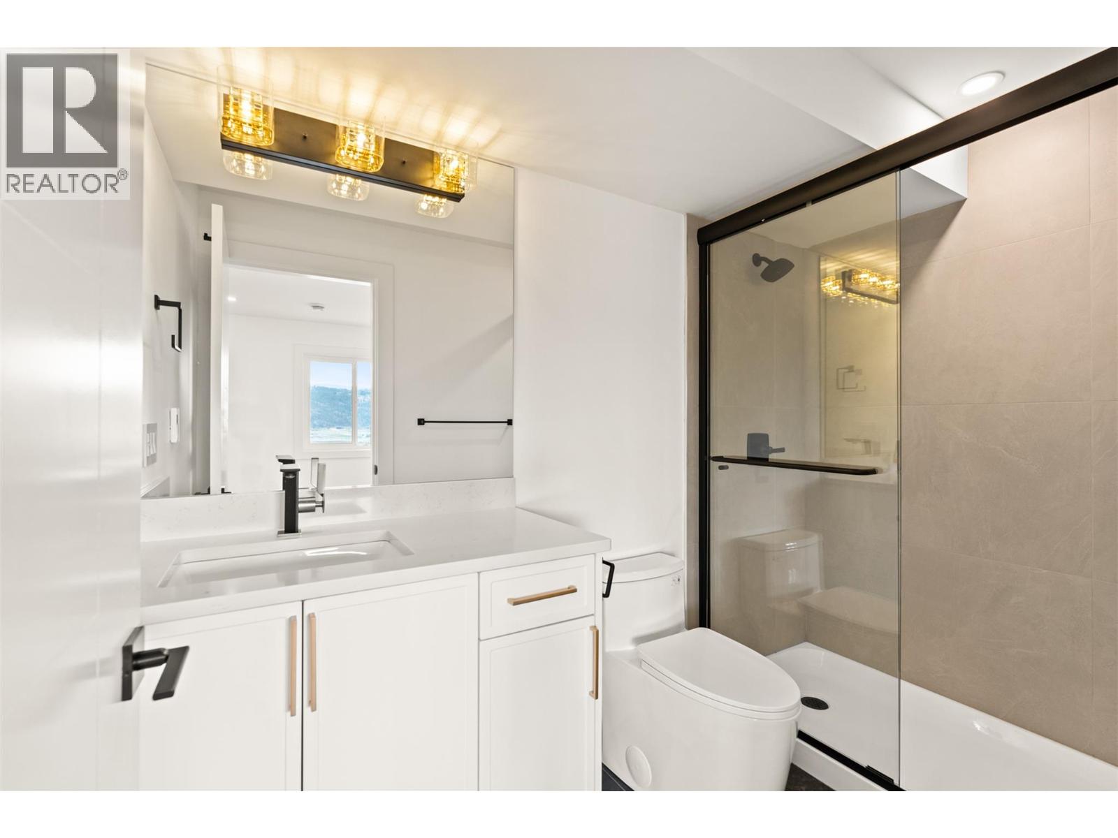 8924 Tavistock Road - 53