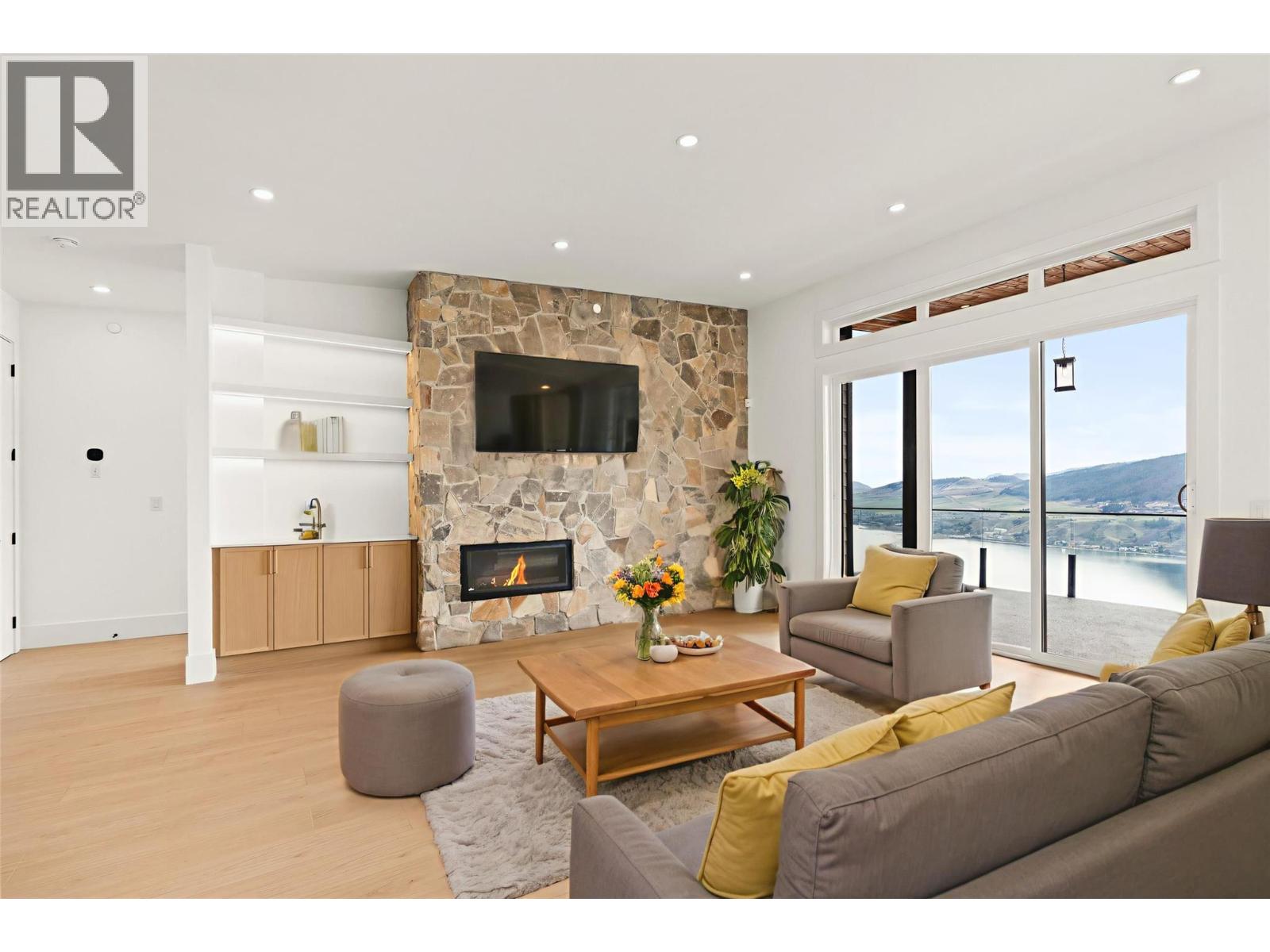 8924 Tavistock Road - 17