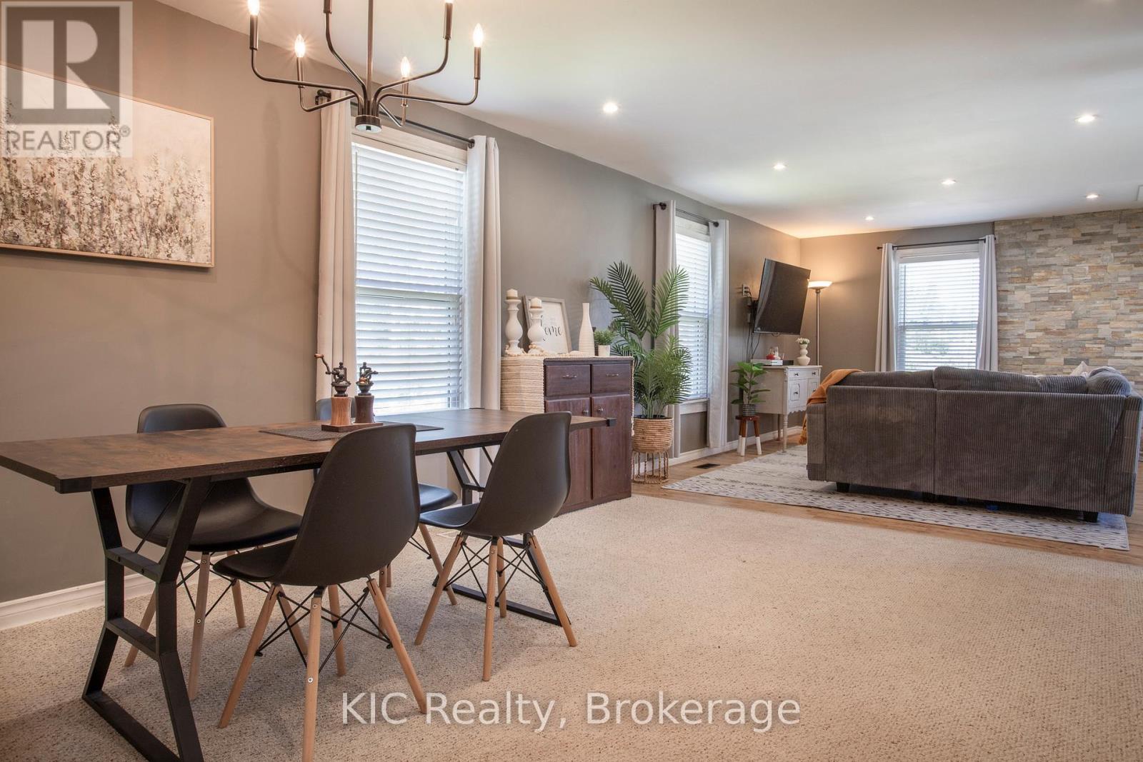 1311 CHARLES STREET - 11