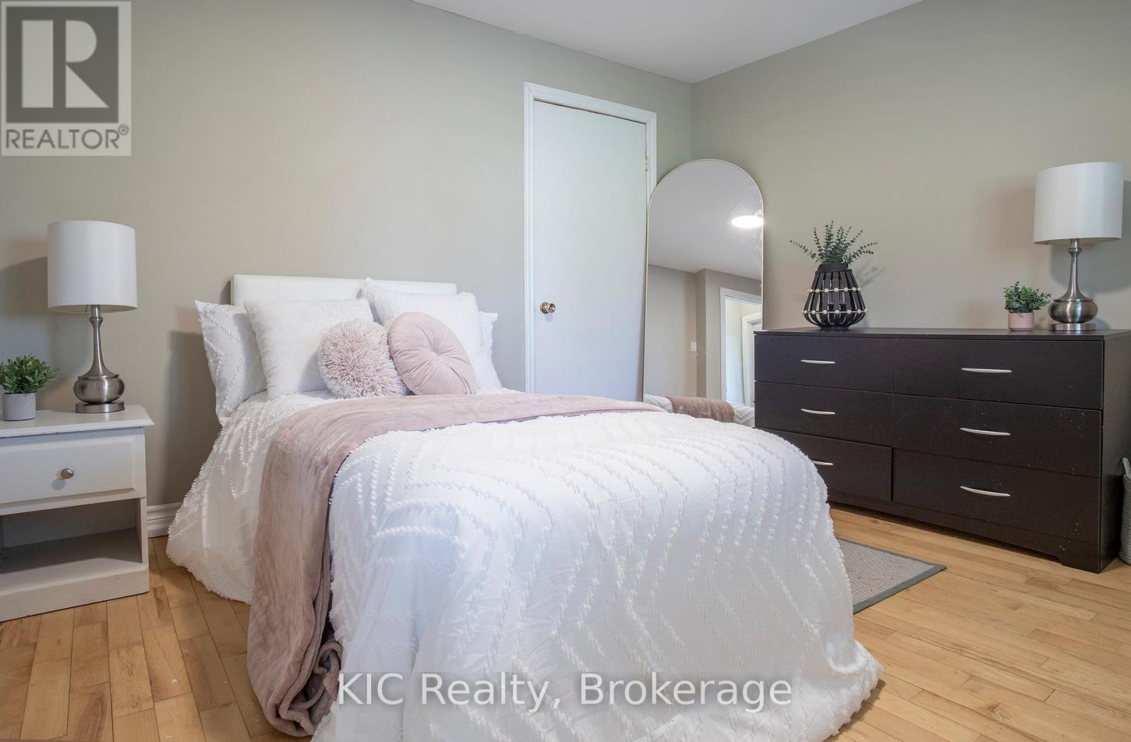 1311 CHARLES STREET - 21