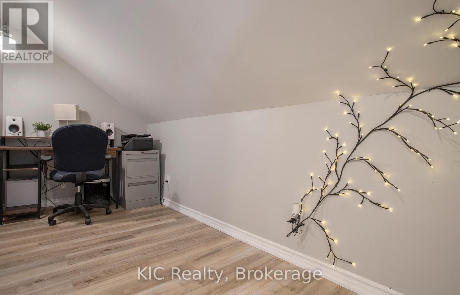 1311 CHARLES STREET - 26