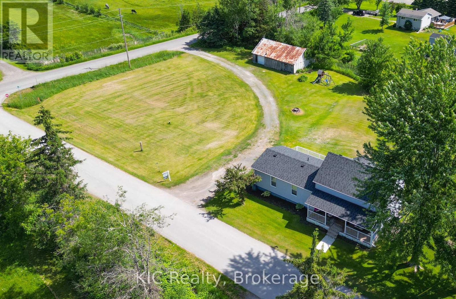 1311 CHARLES STREET - 37