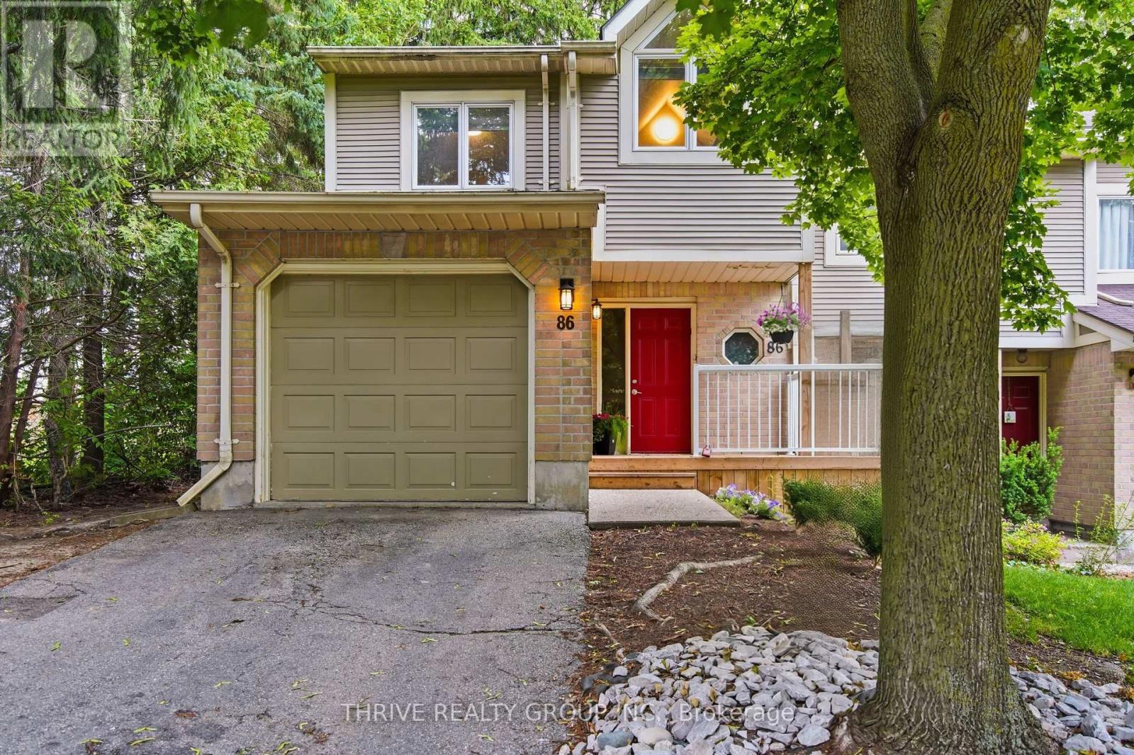 #86 9 AILSA PLACE - 4