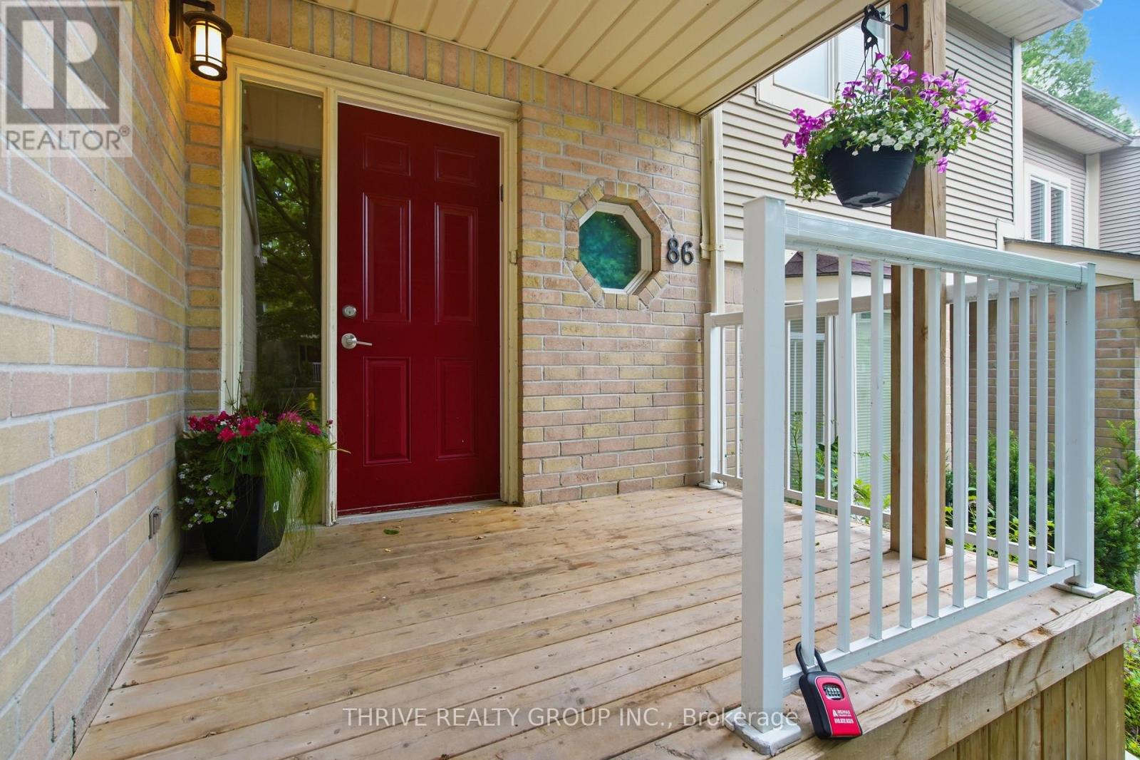 #86 9 AILSA PLACE - 6