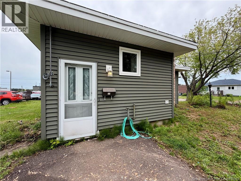 88 Watson Avenue - 27