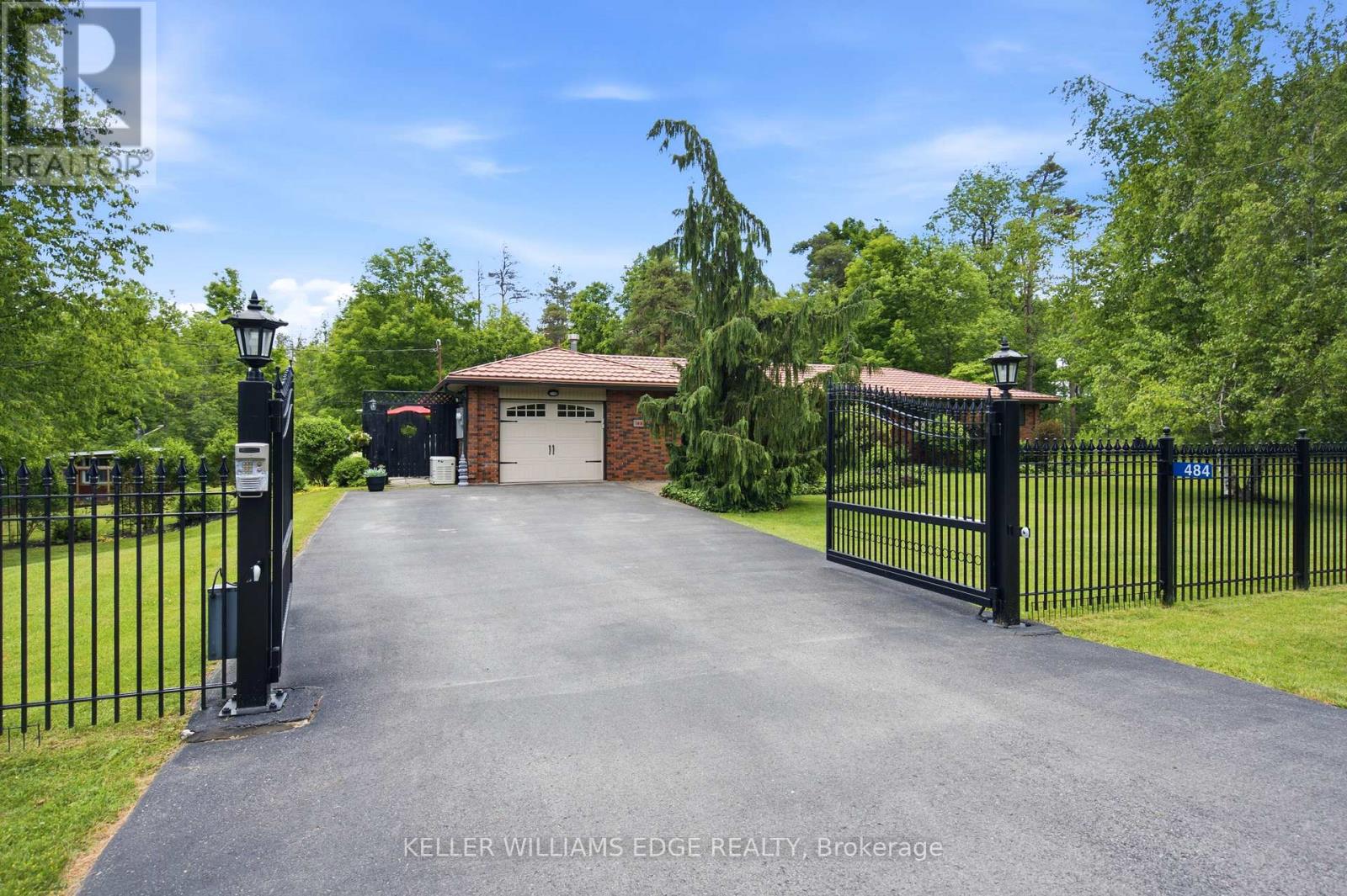 484 11TH CONCESSION ROAD E - 4