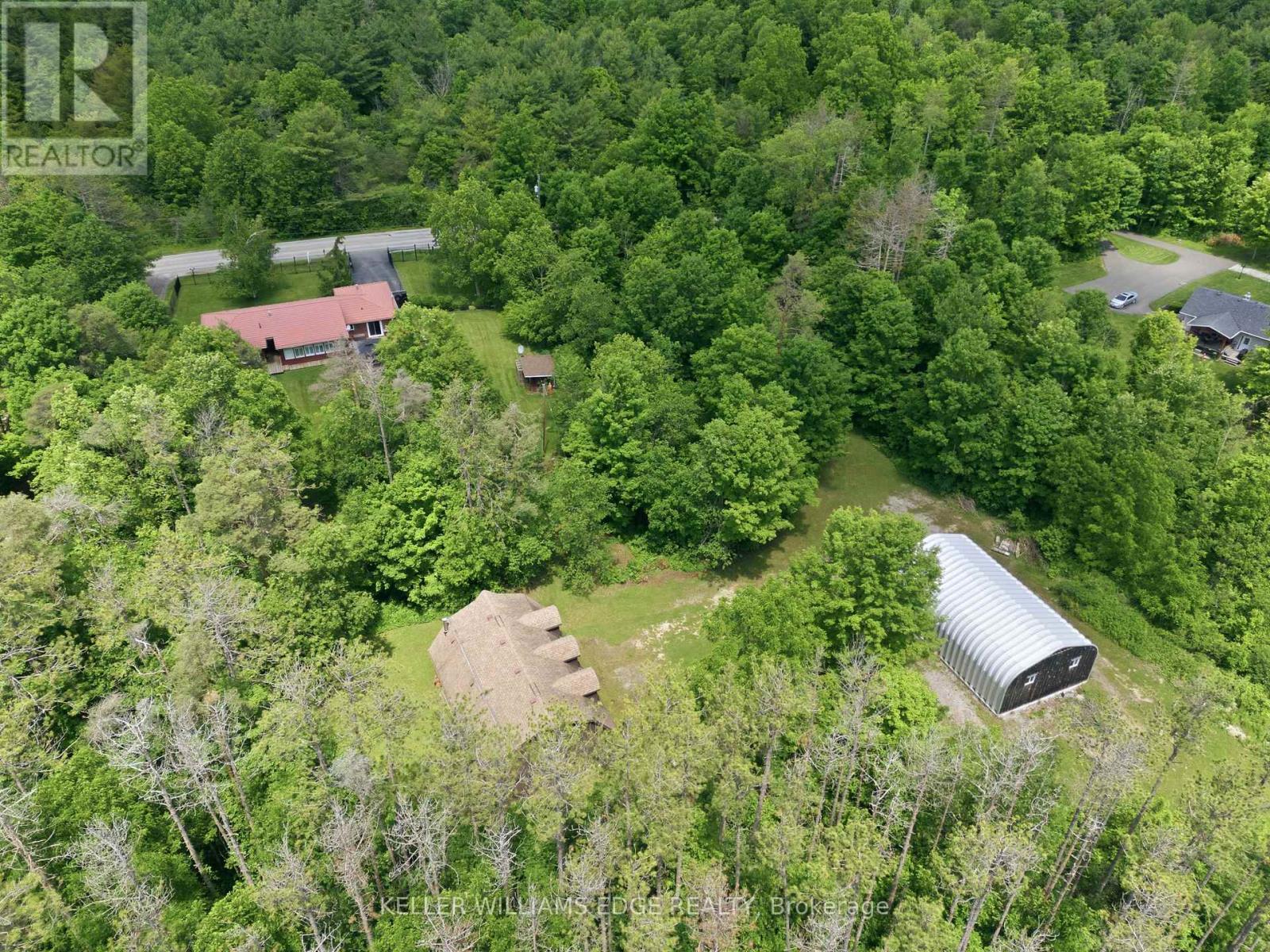 484 11TH CONCESSION ROAD E - 48