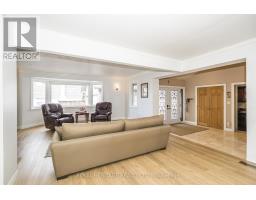 956 Bayshore Court, Pickering, ON L1W2Y3 Photo 12